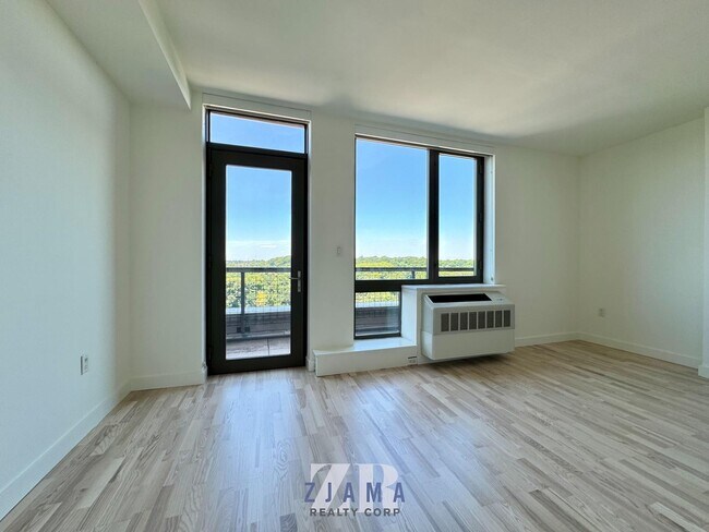 Building Photo - 626 Flatbush Ave