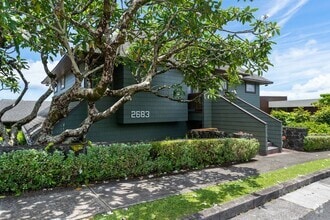 Building Photo - Lovely 2/2 Makiki Heights Home - Utilities...