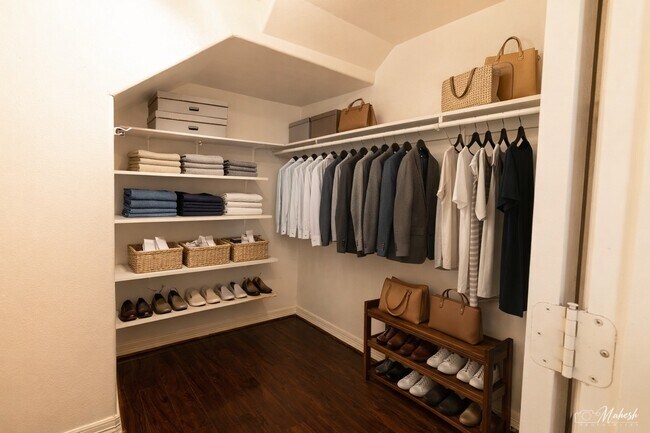 Building Photo - 10904 Panther Ct