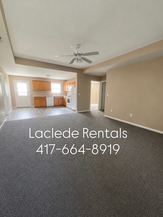 Building Photo - 2132 Cedarwood Ct