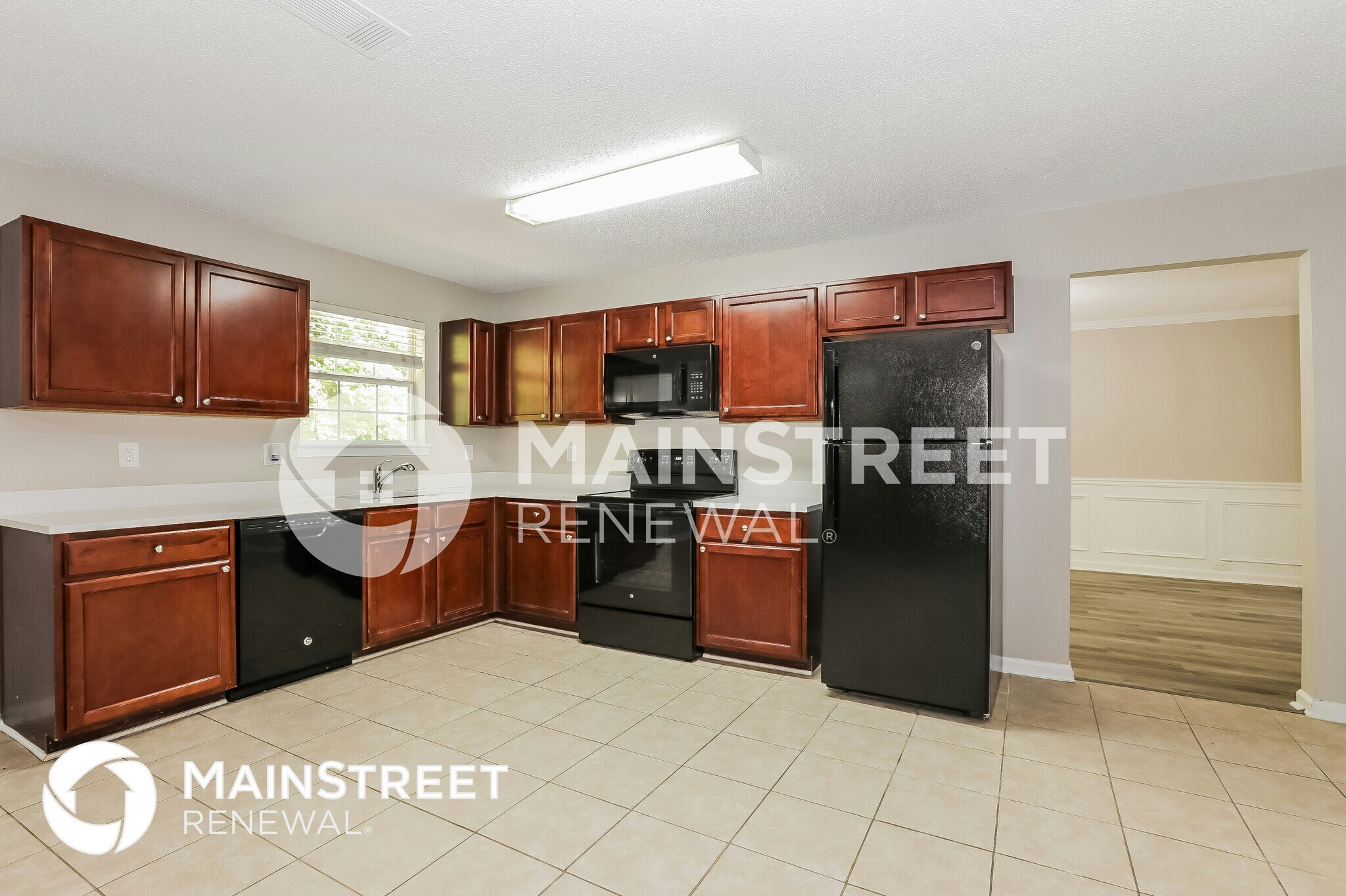 Building Photo - 665 Lakeridge Ct