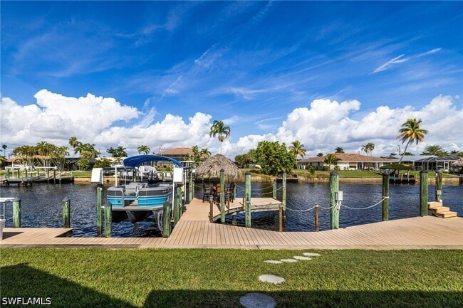 Building Photo - 1911 SE 32nd Terrace