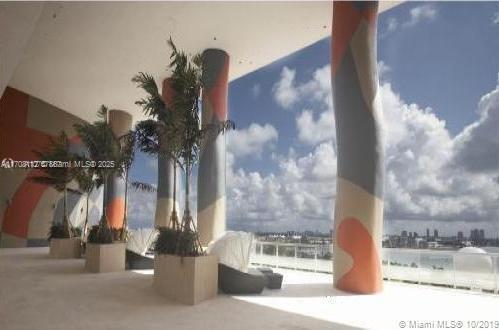 Building Photo - 50 Biscayne Blvd