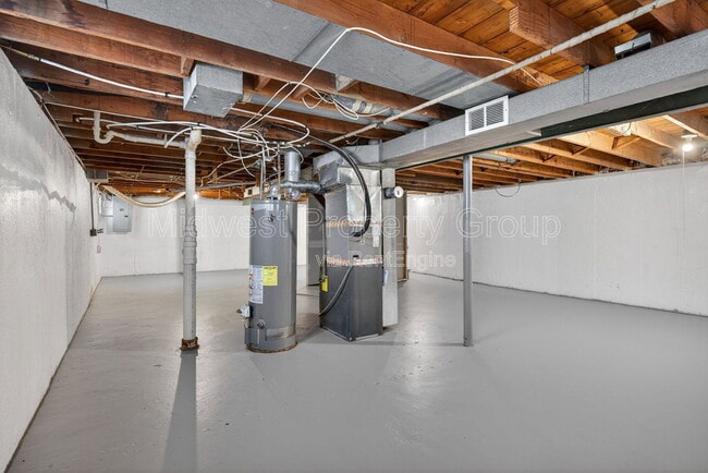 Building Photo - 1223 Rapid Dr