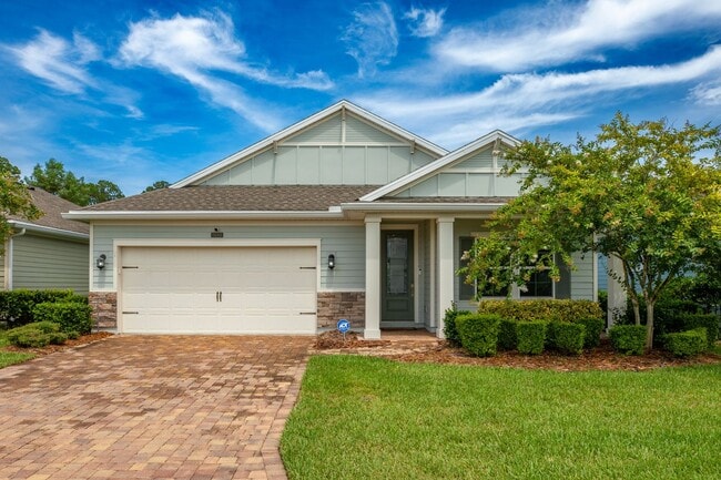 Primary Photo - Stunning Home in Desirable Neighborhood