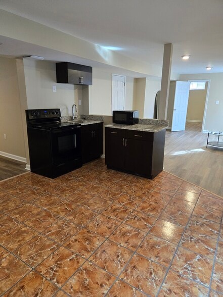 Building Photo - 5142 New Stead Ct