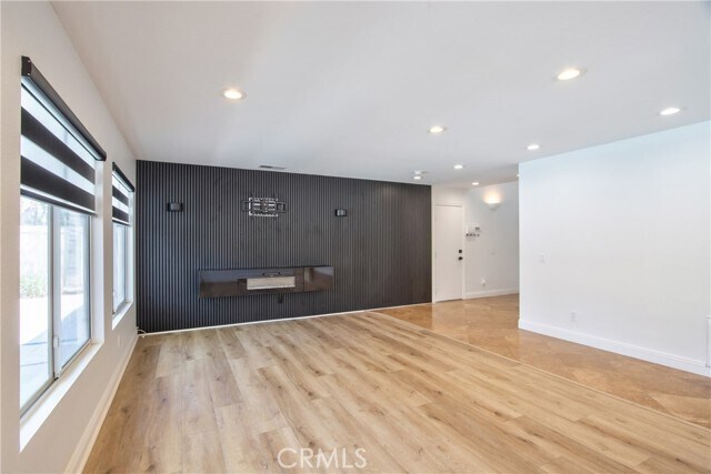 Building Photo - 23126 Teil Glen Rd