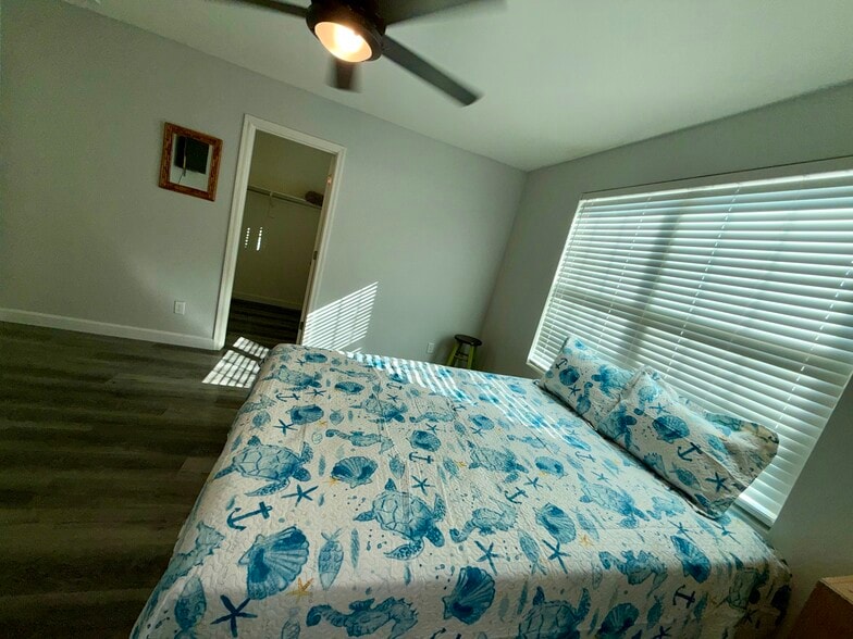 Upstairs B-Suite - 19996 W Mesquite Dr