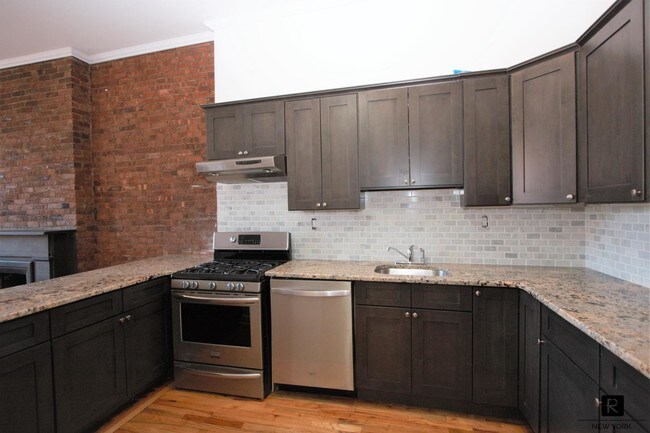 Building Photo - 259 Flatbush Avenue