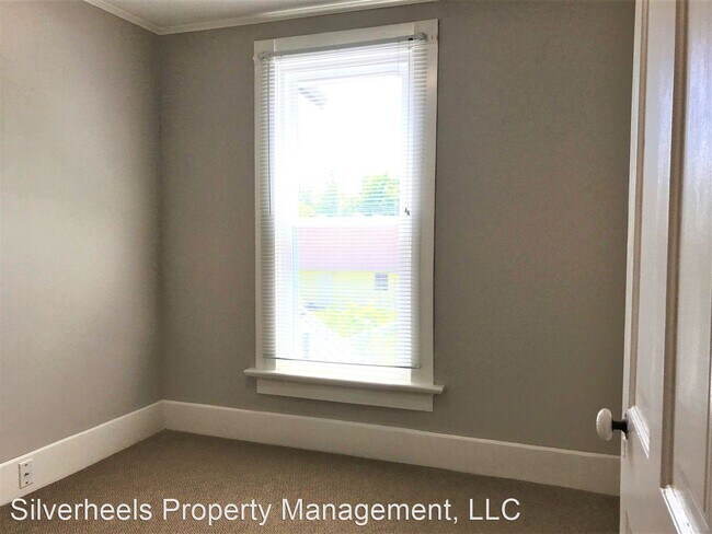 Building Photo - 3 br, 2 bath House - 525 6th Street