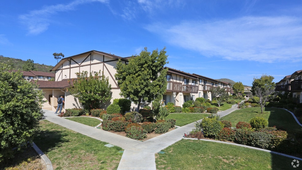 Windsor Manor Apartments 245 Knoll Rd San Marcos CA 92069 Apartment