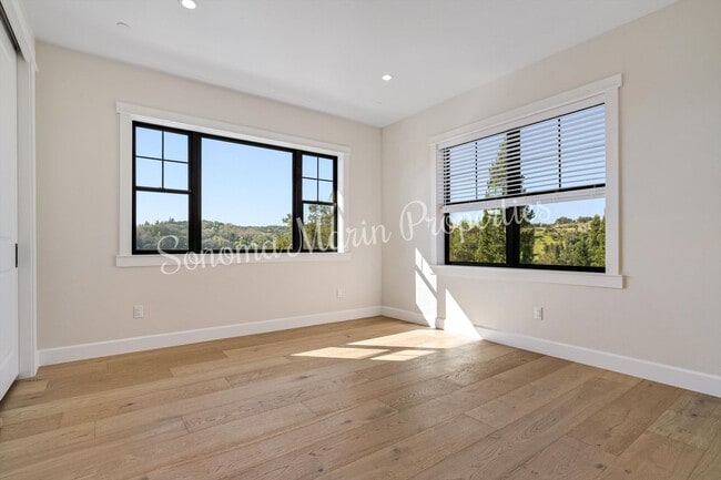 Building Photo - Stunning Brand-New Home in Fountaingrove | 3 Bed + 3.5 Bath | 2,968 Sq Ft