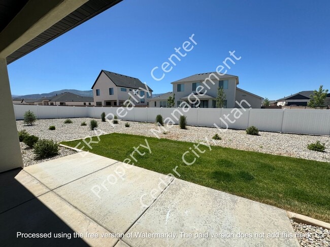 Building Photo - 4453 W 275 N