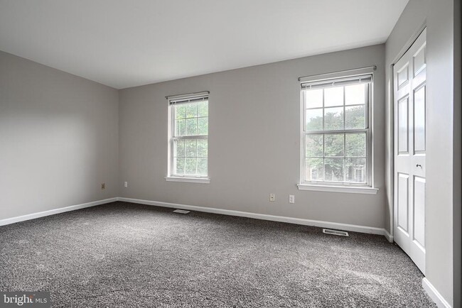 Building Photo - 3365 Cheverly Ct
