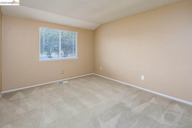 Building Photo - 304 Cabrillo Pl