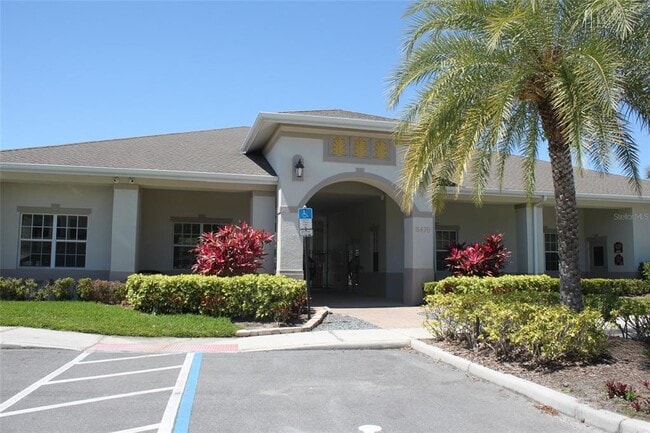 Building Photo - 6432 S Goldenrod Rd