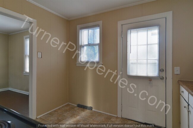 Building Photo - 720 Wilkes Rd, Columbia, SC 29203