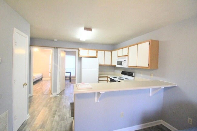 Building Photo - 1430 Devon Ln