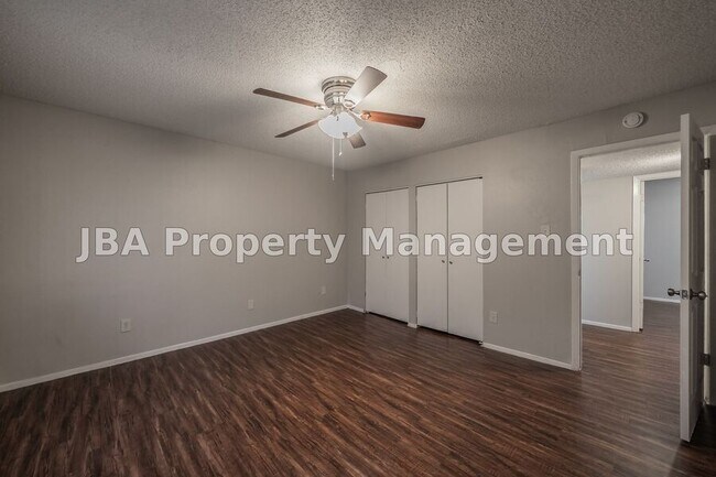 Building Photo - 1770 Farleigh Ct