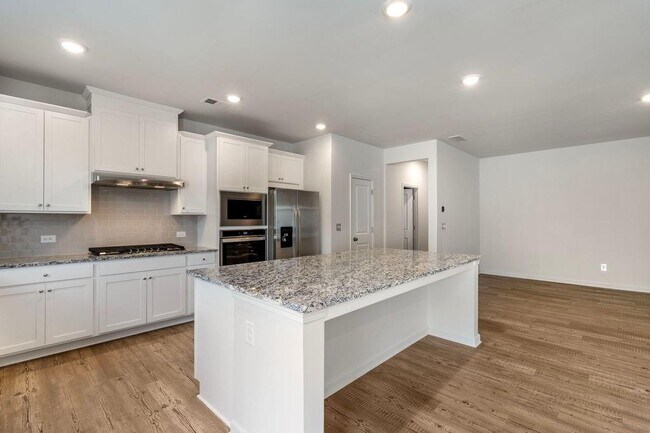 Building Photo - 420 Pt Pl Dr