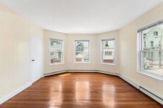 Building Photo - 122-124 West Avenue