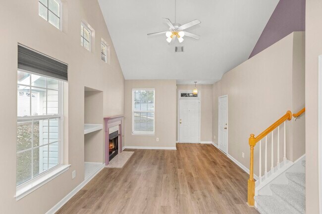 Building Photo - 19 Fawn Creek Pass