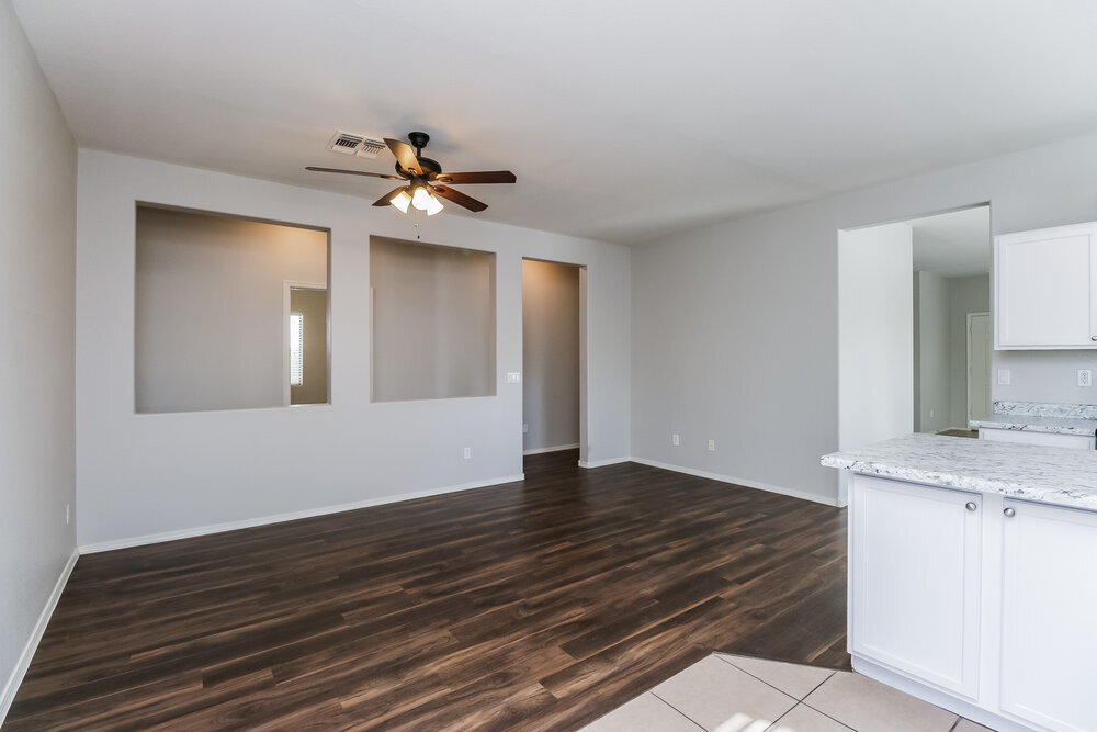 Building Photo - 3402 N 129th Dr