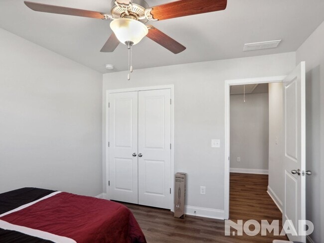 Building Photo - 3 Bedroom Townhome in Atlanta