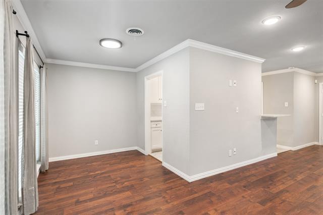 Building Photo - 6933 Wake Forrest Dr