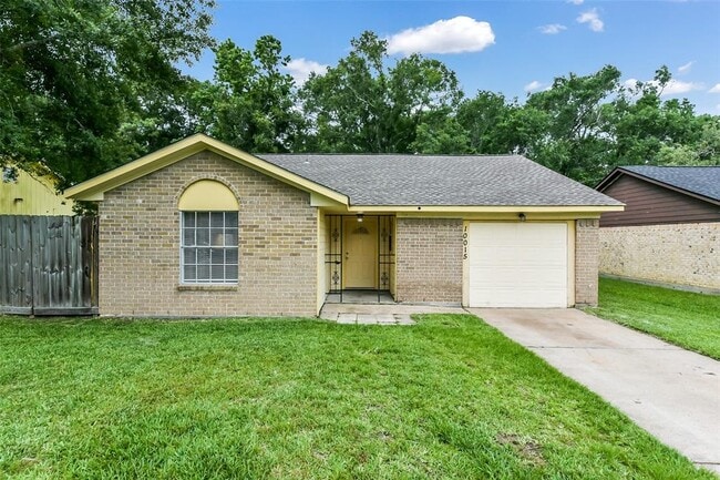 Primary Photo - 10015 Valley Lake Dr