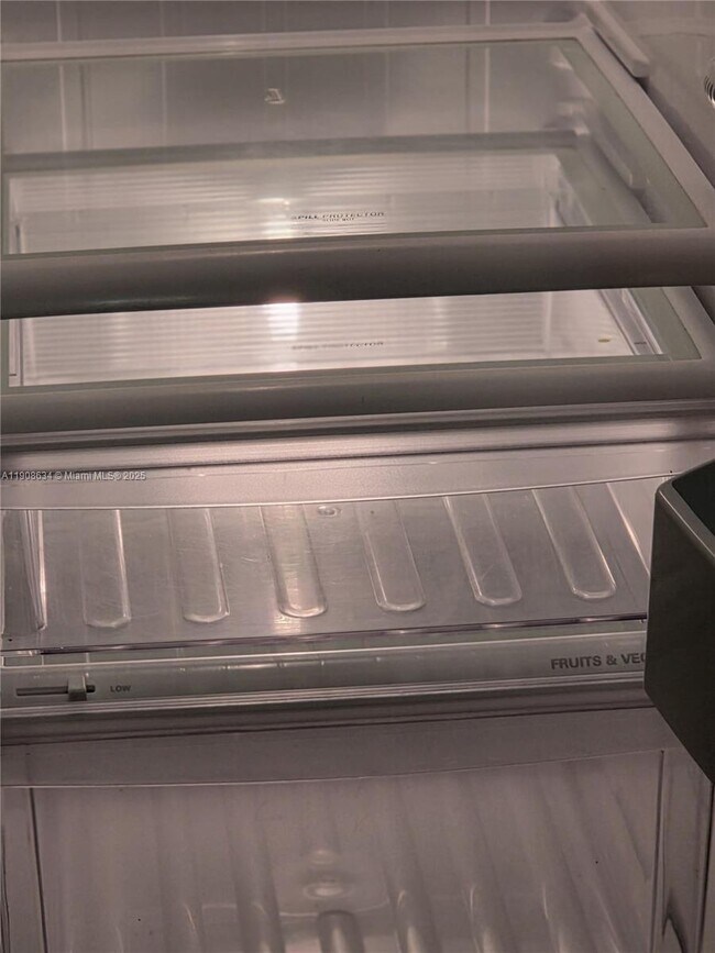 Building Photo - 5100 SW 41st St