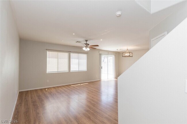 Building Photo - 4515 Grotto Ct