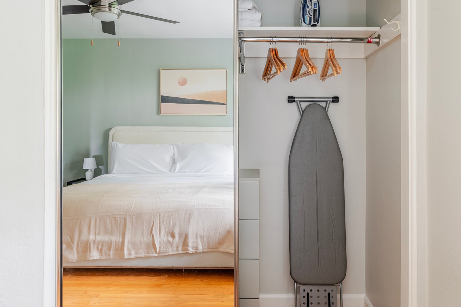 Building Photo - 327 Hawthorne Ave