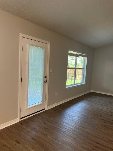 Building Photo - 15 Beacon Way