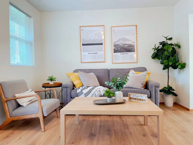 Building Photo - 226 Paradise Dr