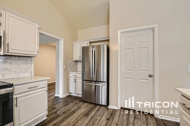 Building Photo - 112 Browning Ln