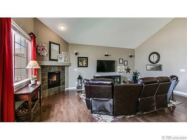 Building Photo - 15437 Coopers Hawk Ct