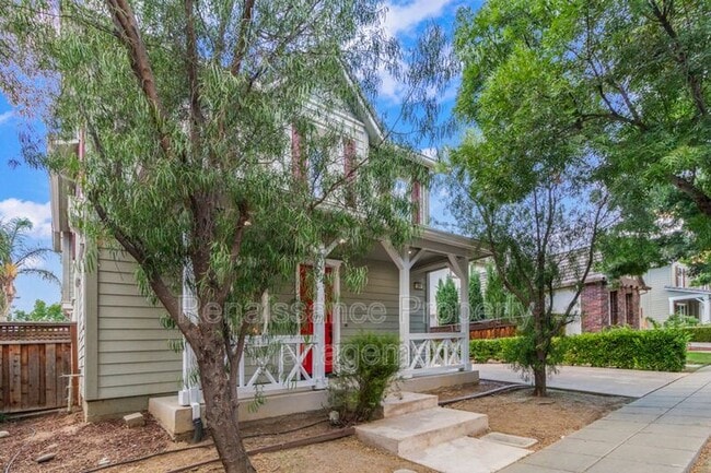 Building Photo - 288 W Fauna Ave