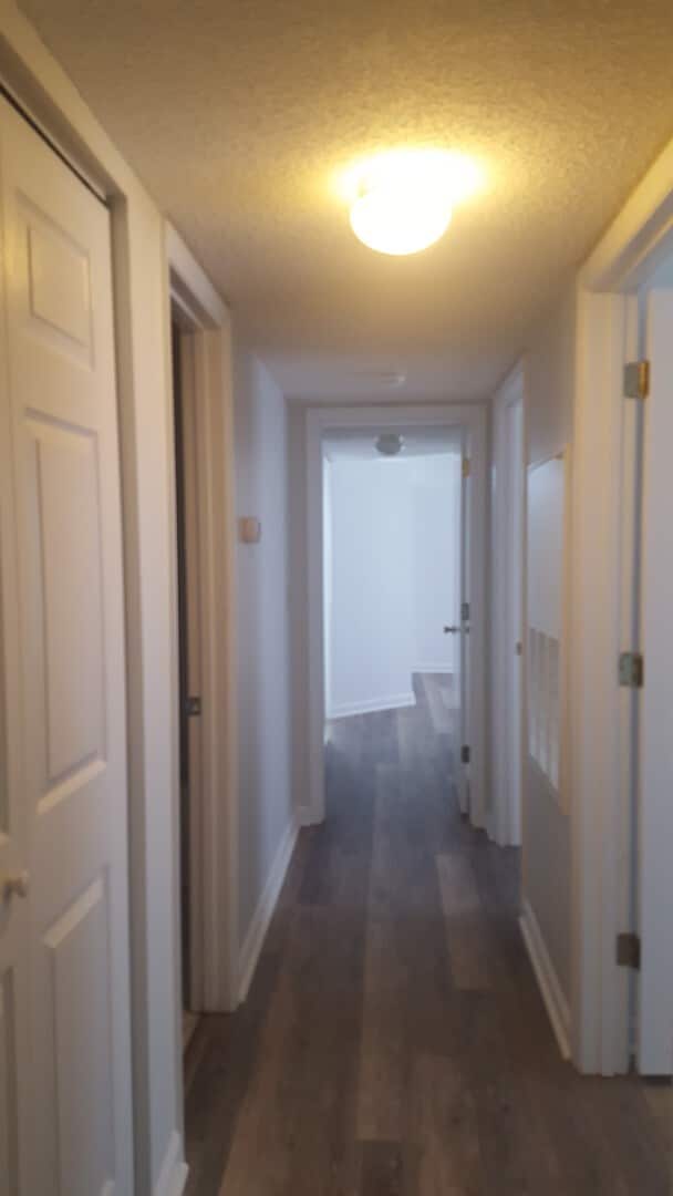 Building Photo - 1st Floor, 3 Bedroom, 2 Bath, Lakeside Con...