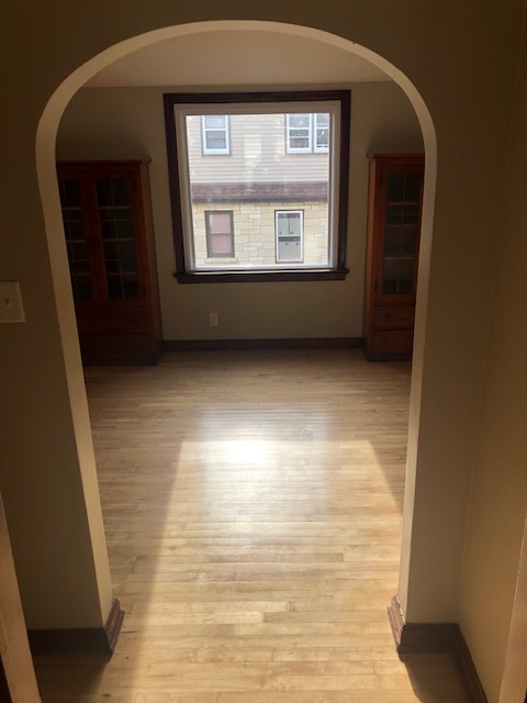 Dining room entrance from Main bedroom - 3952 N 67th St