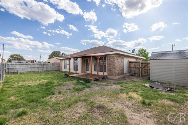 Building Photo - 3933 Notre Dame Cir