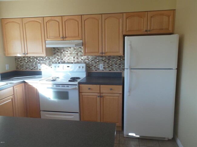 Building Photo - 3 Bed, 2.5 Bath Kalispell Townhome