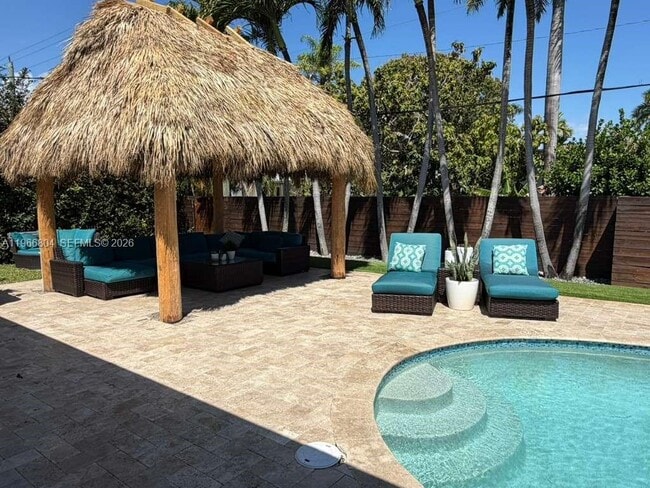 Building Photo - 1201 Washington St