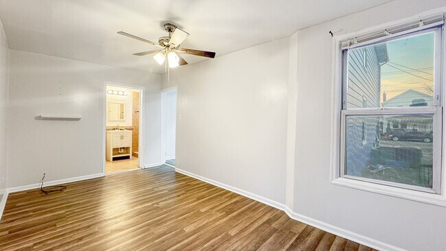 Building Photo - 2728 E Virginia Beach Blvd