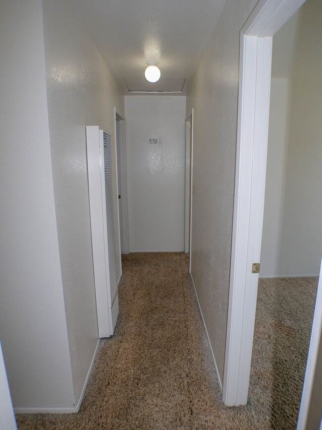 Building Photo - OPEN HOUSE, SAT., MAY 3rd from 12 - 12:30 ...