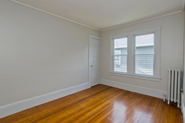 Building Photo - 111-115 Groveland St