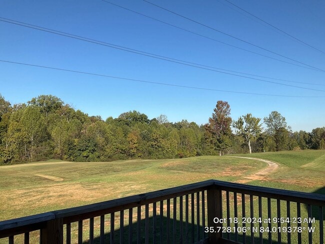 Building Photo - One Year Old - 3 Bedroom House