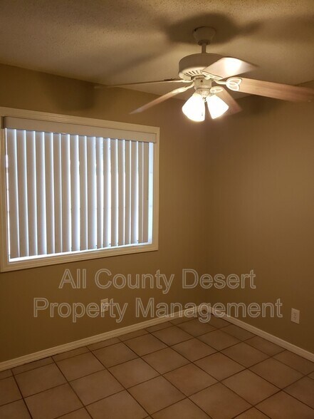 Building Photo - 69844 Pomegranate Ln