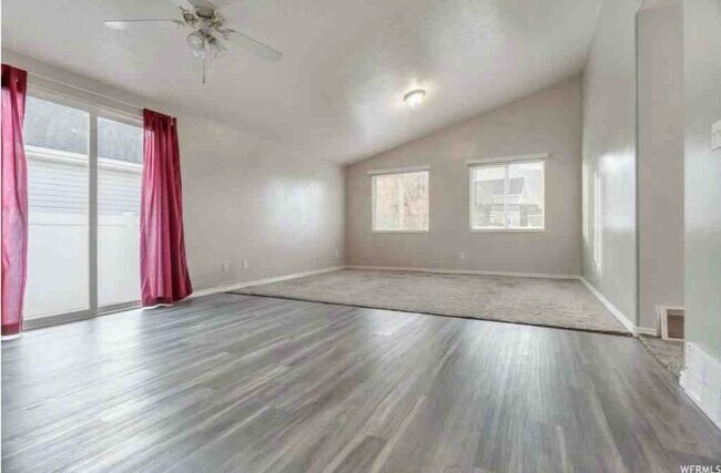 Building Photo - 2406 E 1170 S