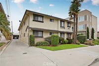 Building Photo - 10612 Parrot Ave